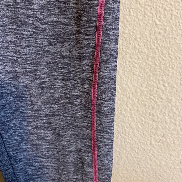 Victoria Secret Pink Yoga pants size XS - Picture 3 of 5
